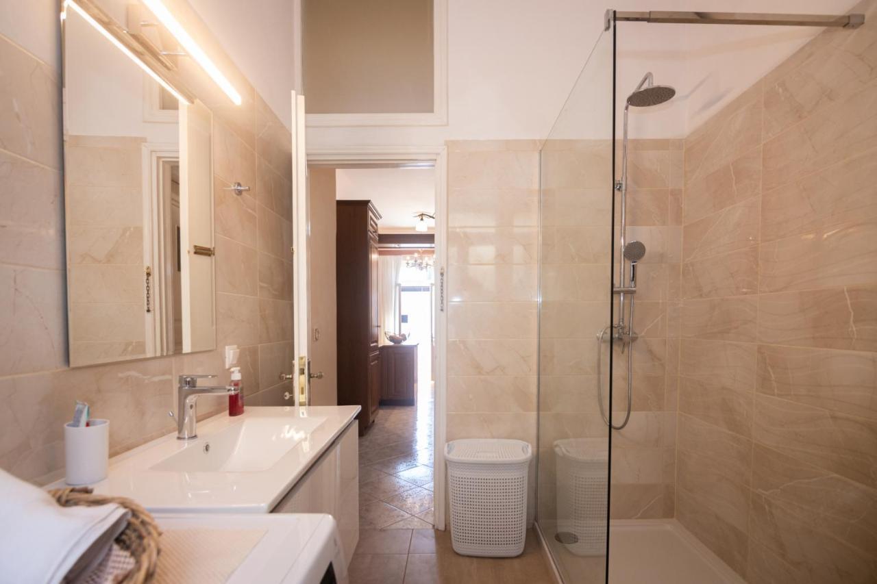 דירות Corfu  Casa Valeroza Old Town מראה חיצוני תמונה