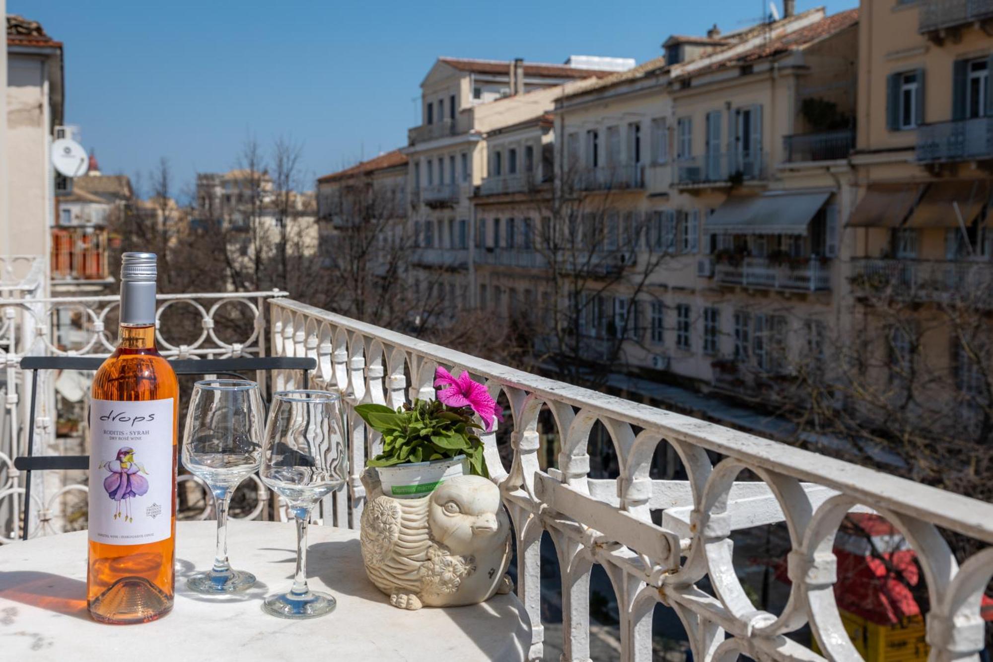 דירות Corfu  Casa Valeroza Old Town מראה חיצוני תמונה